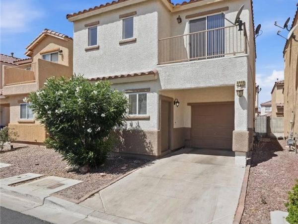 4049 Flower Patch Street , Las Vegas, NV 89115