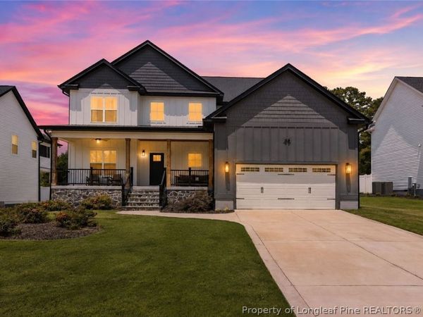 415 Stable Court, Linden, NC 28356