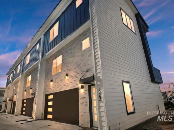 512 N Lucy Lane, Nampa, ID 83687