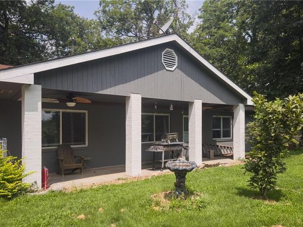 28887 Mortensen Road, Lincoln, MO 65338