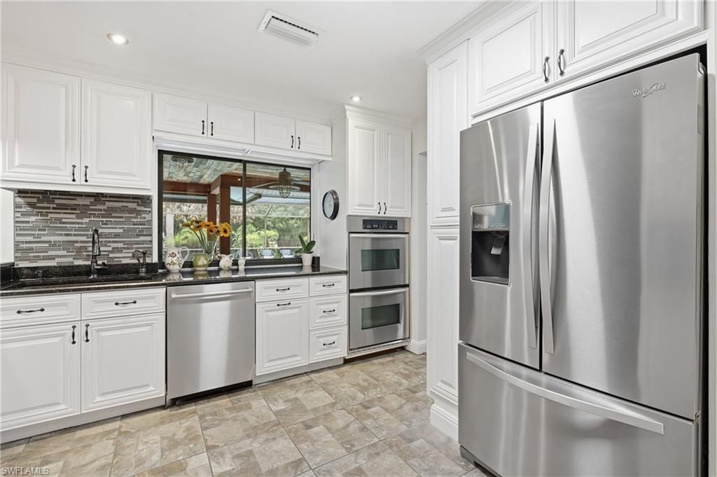 505 Thompson Ave, Lehigh Acres, FL 33972 Photo