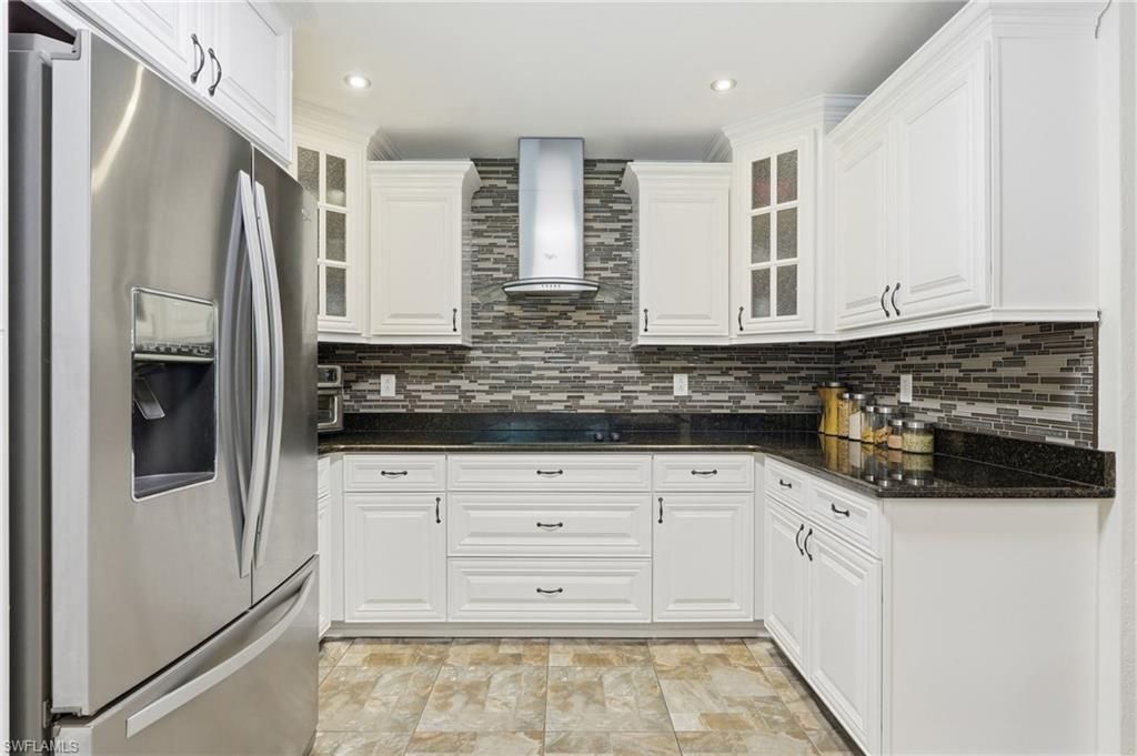 505 Thompson Ave, Lehigh Acres, FL 33972 Photo