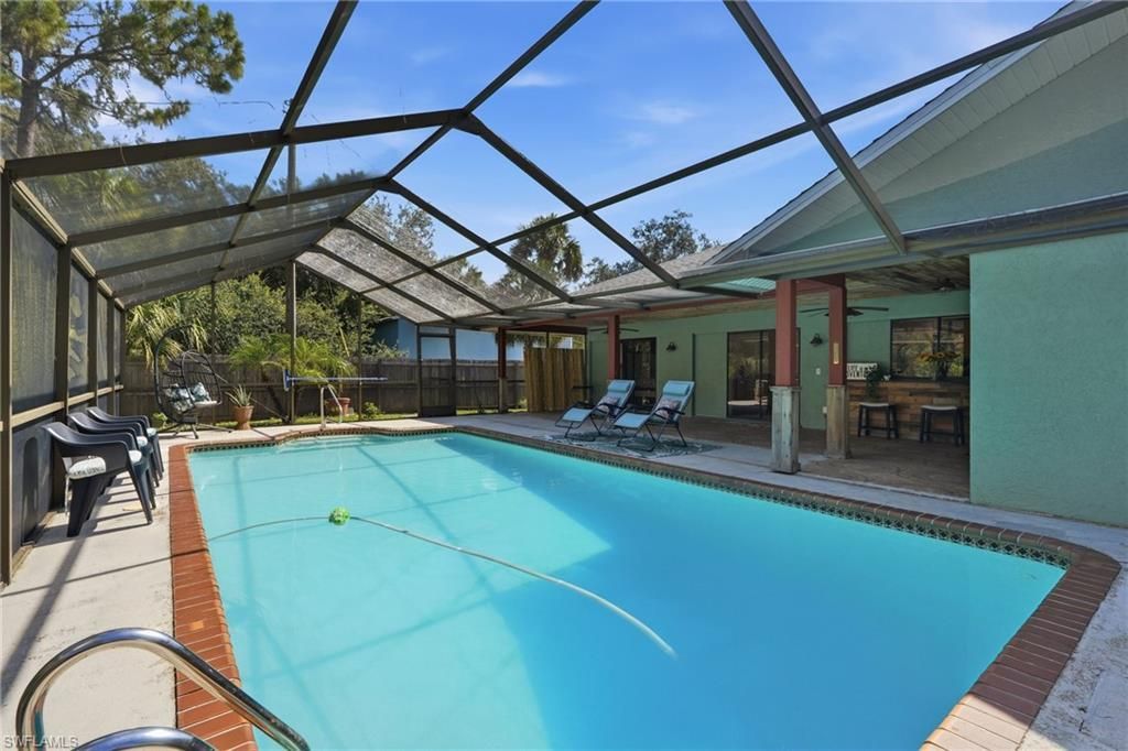 505 Thompson Ave, Lehigh Acres, FL 33972 Photo