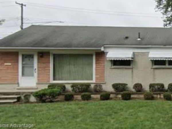 431 Radcliff Street, Garden City, MI 48135