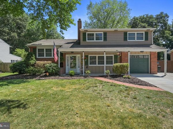 325 FIDDLERS GREEN, DOVER, DE 19904