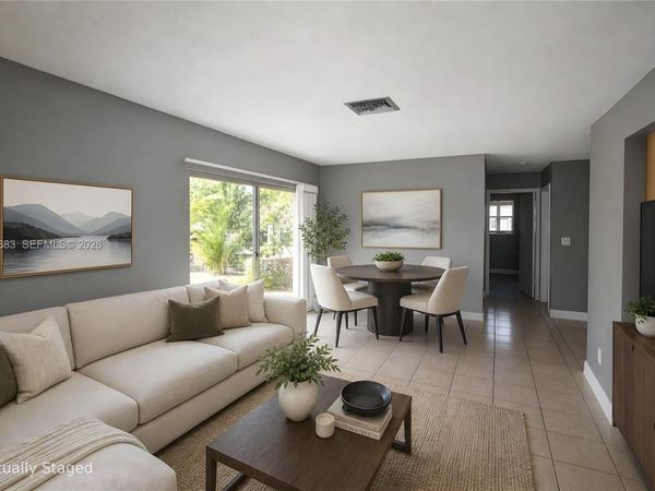 825 SW 10th St, Unit B, Hallandale Beach, FL 33009