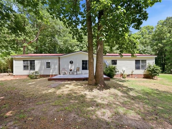 5824 Chestnut Lane , Snow Camp, NC 27349