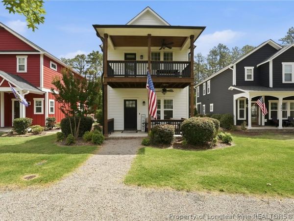 261 Springwood Way , Southern Pines, NC 28387