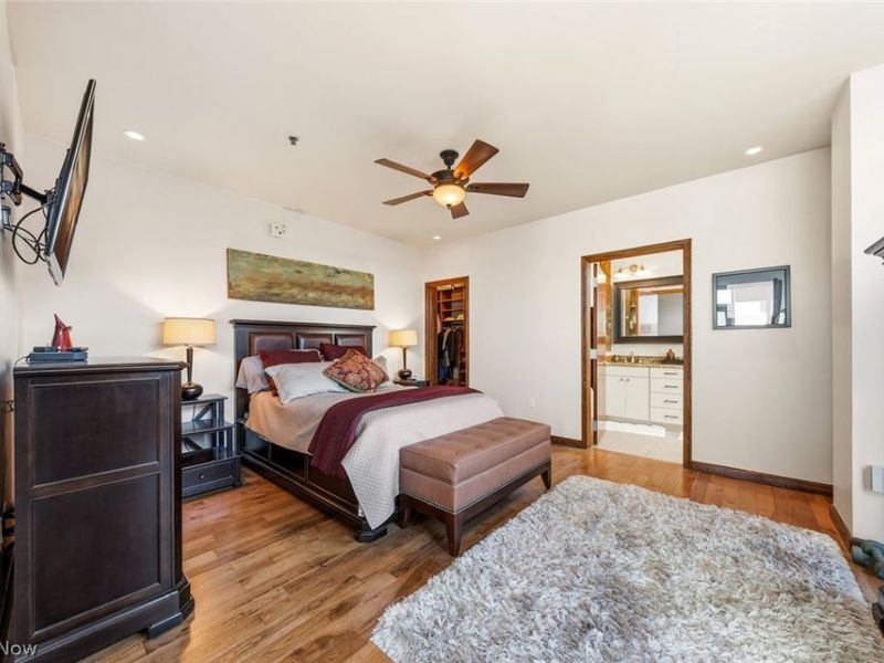 701 W Lakeside Avenue, Unit 606, Cleveland, OH 44113 Photo 19