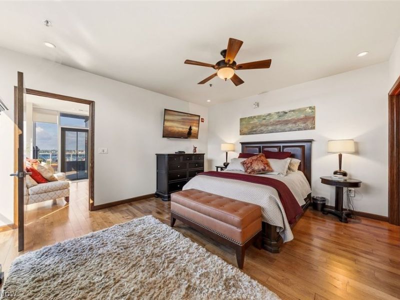 701 W Lakeside Avenue, Unit 606, Cleveland, OH 44113 Photo 20
