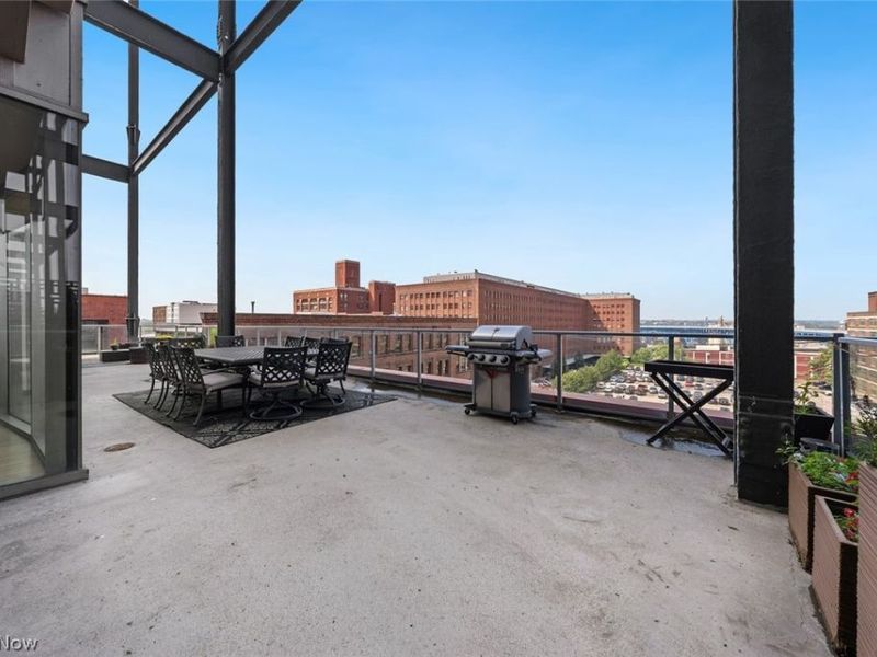 701 W Lakeside Avenue, Unit 606, Cleveland, OH 44113 Photo 33