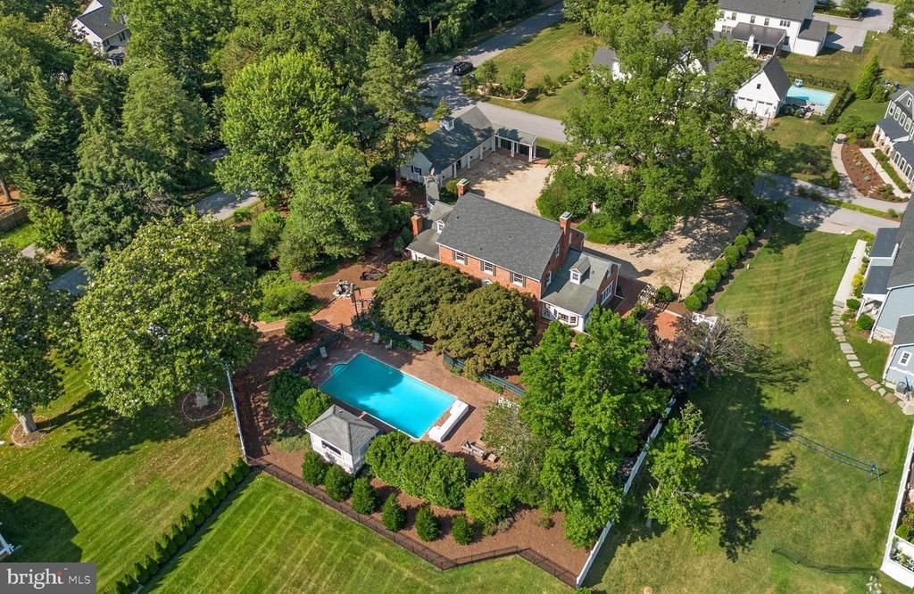 1002 GRANDA FLORA COURT, SEVERNA PARK, MD 21146