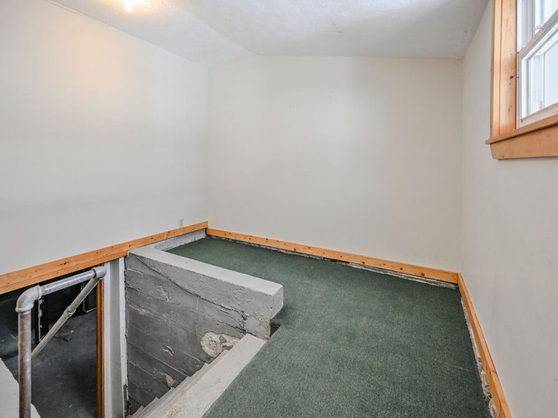 121 Hitt Street, Urbana, OH 43078 Photo 13