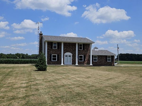 6974 County Road V3, Liberty Center, OH 43532