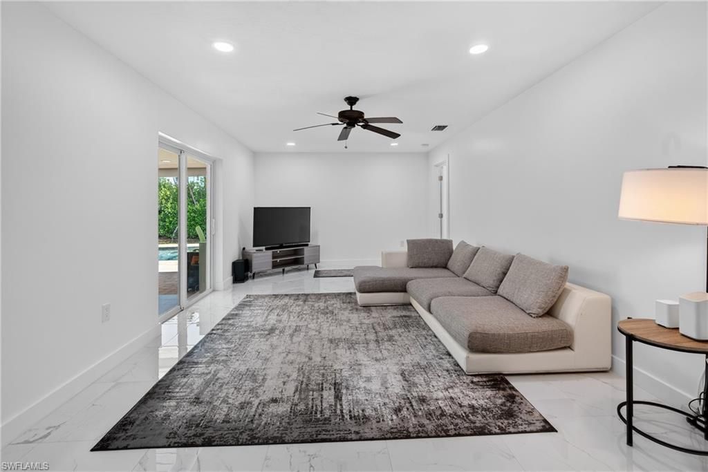 6055 Macbeth Ln, Fort Myers, FL 33908 Photo