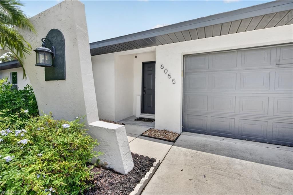 6055 Macbeth Ln, Fort Myers, FL 33908 Photo