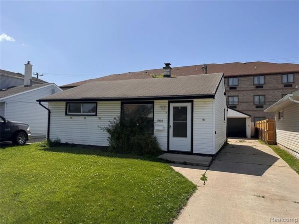 17611 CLARANN Street, Melvindale, MI 48122