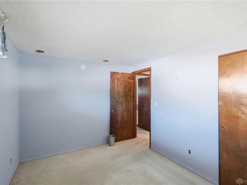 2177 Renshaw Avenue, Miami Township, OH 45439 Photo 17