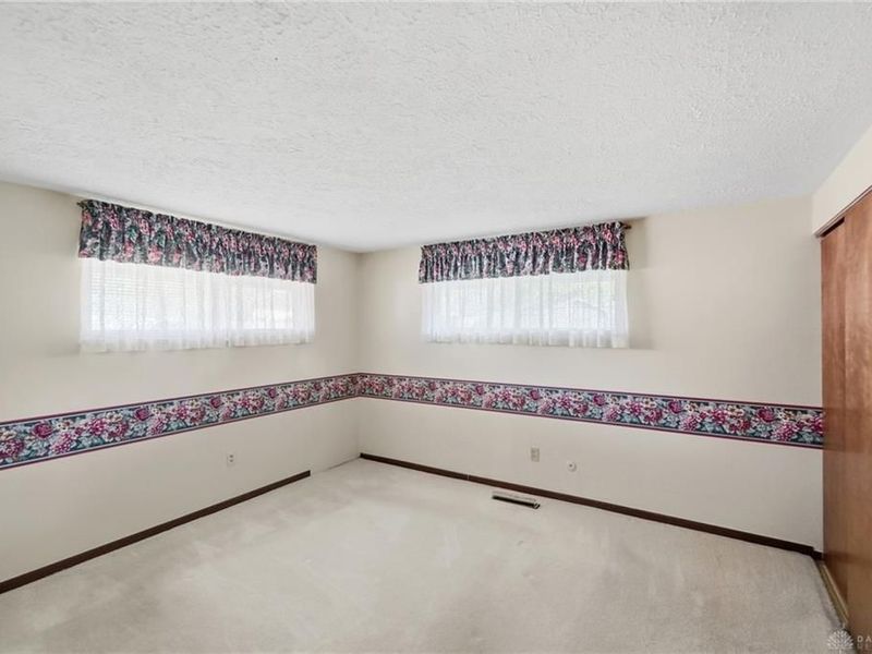 2177 Renshaw Avenue, Miami Township, OH 45439 Photo 22