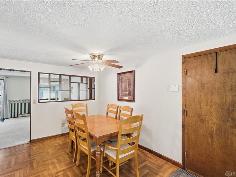 2177 Renshaw Avenue, Miami Township, OH 45439 Photo 5