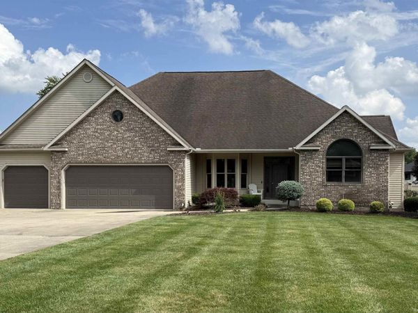 23042 Greenleaf Boulevard, Elkhart, IN 46514