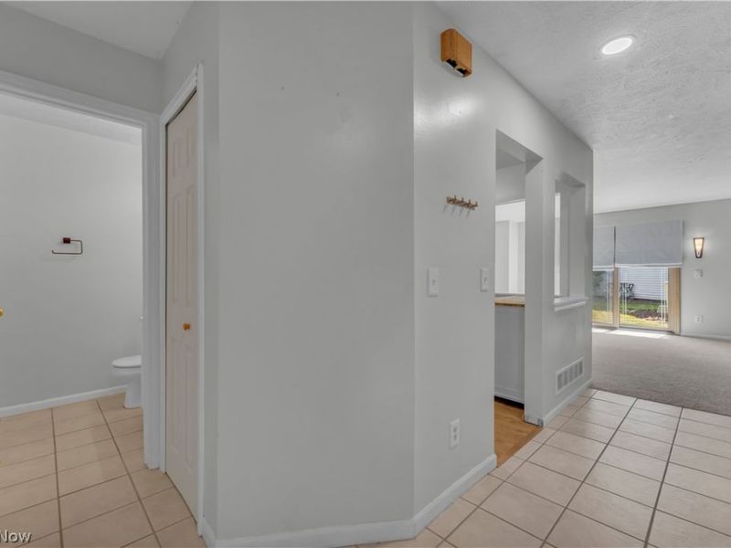 4215 Jennings Ridge Drive, Cleveland, OH 44109 Photo 5