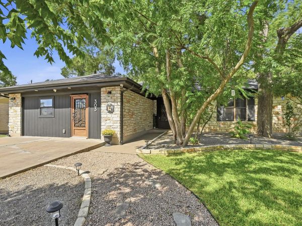 303 Pin Oak DR, Georgetown, TX 78628