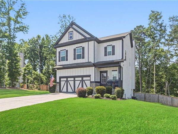 778 Laurel Cove Drive , Hoschton, GA 30548
