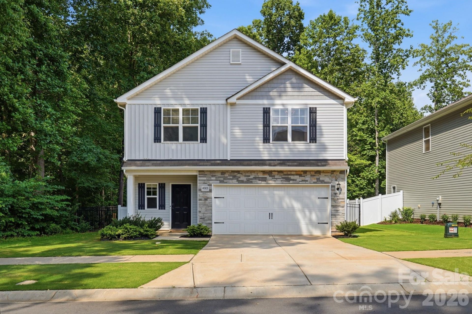 4005 Ruth Creek Court, Charlotte, NC 28216 Main Photo