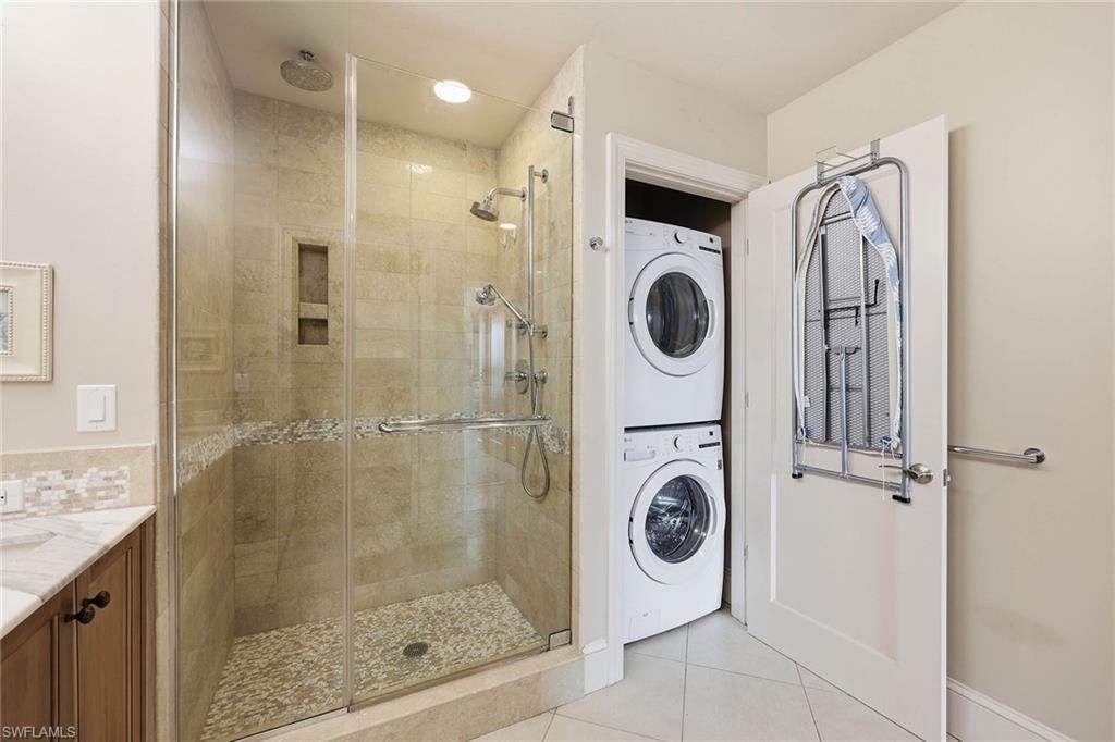 9123 Strada Pl, Unit 7307, Naples, FL 34108 Photo