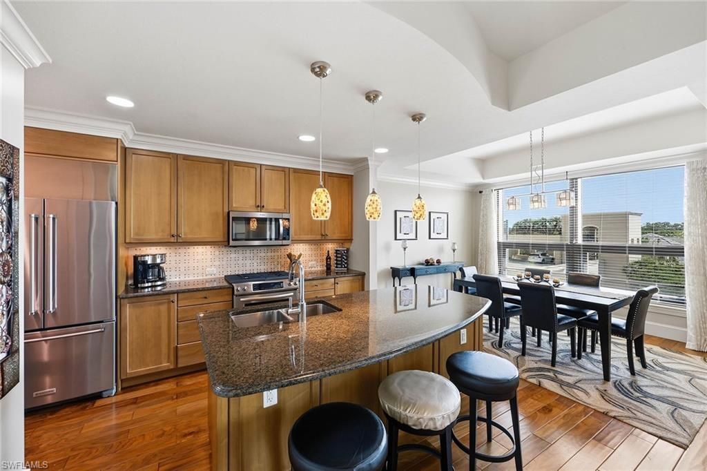 9123 Strada Pl, Unit 7307, Naples, FL 34108 Photo