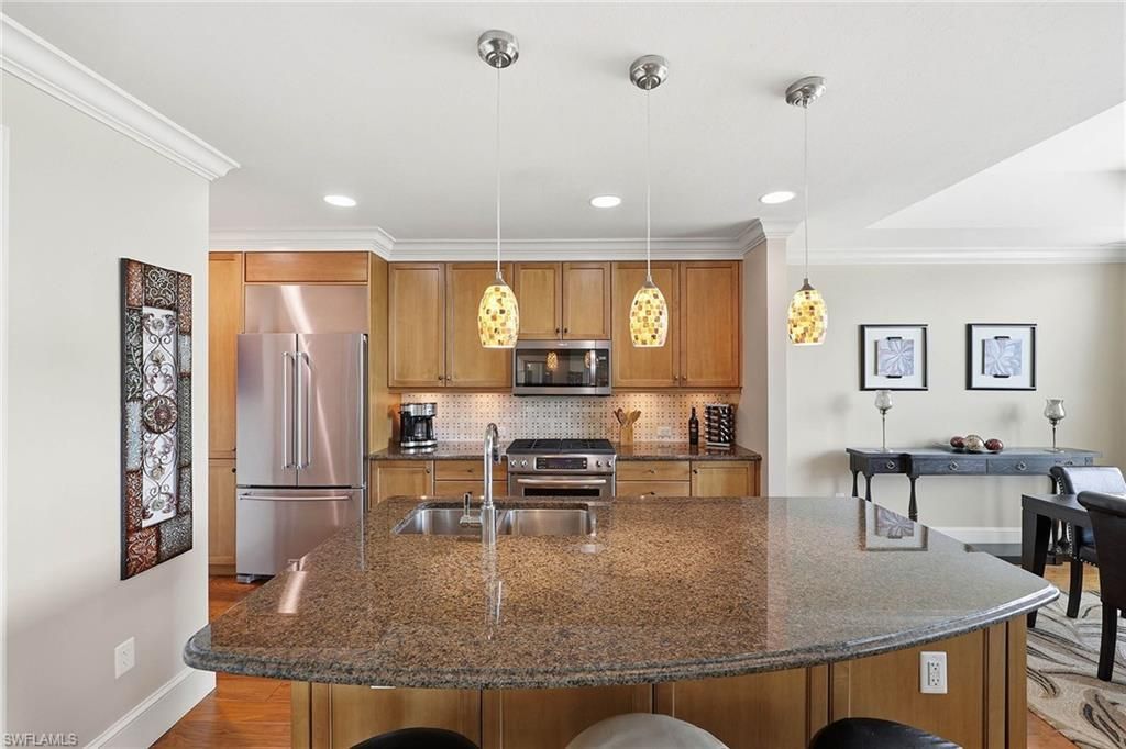 9123 Strada Pl, Unit 7307, Naples, FL 34108 Photo