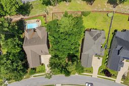 233 Upper Lake Drive  photo 4