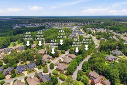 225 Upper Lake Drive  photo 4