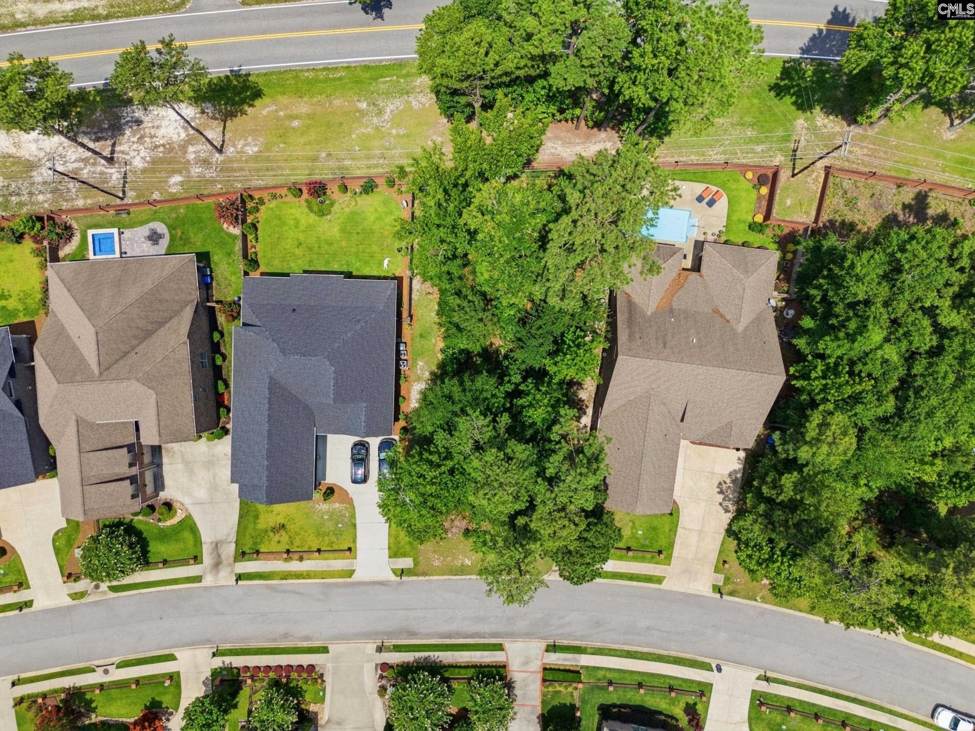 225 Upper Lake Drive  Photo 5