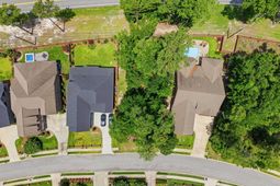 225 Upper Lake Drive  photo 4