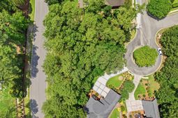 684 Beaver Park Drive  photo 4