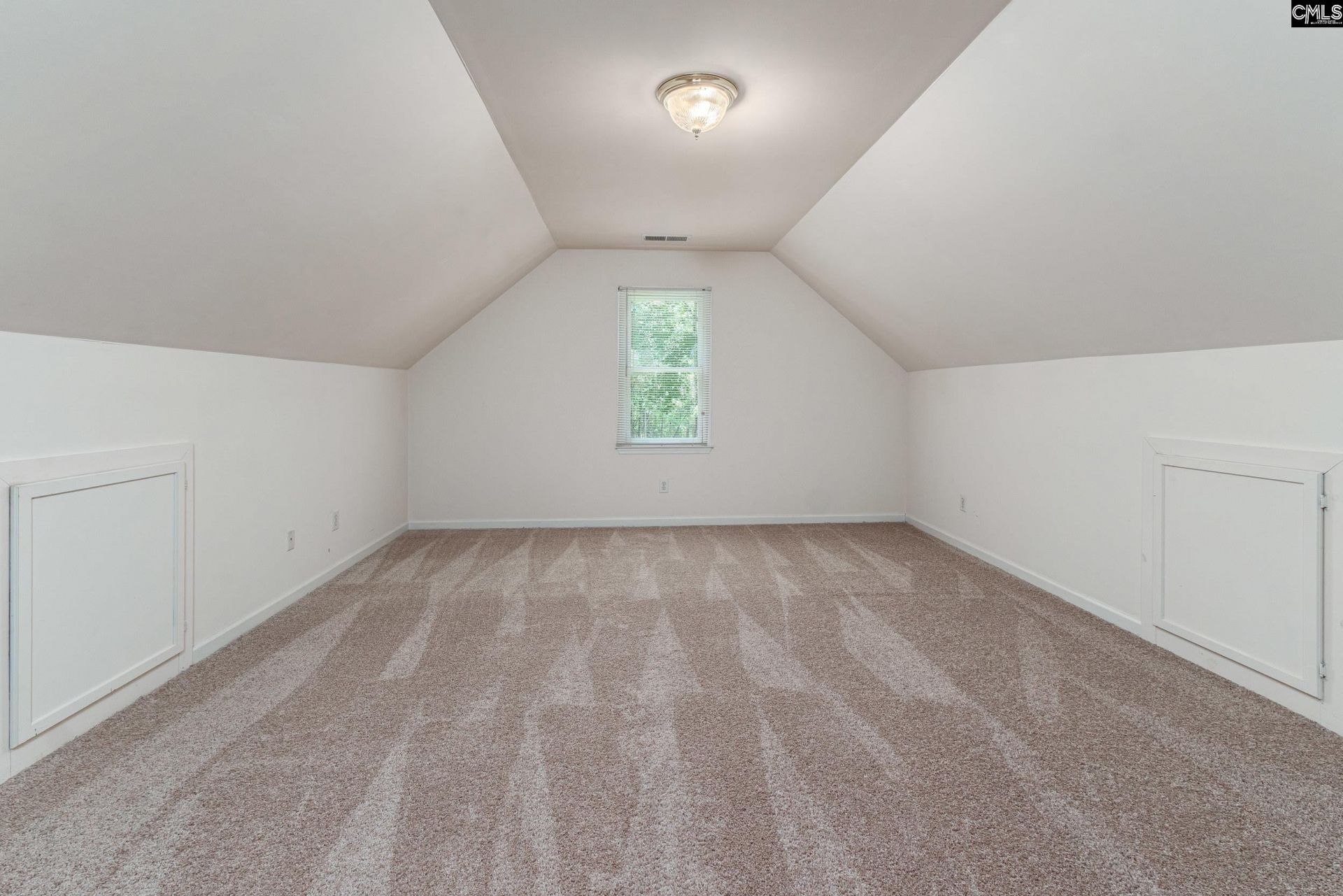 204 Ashley Oaks Drive Photo 33