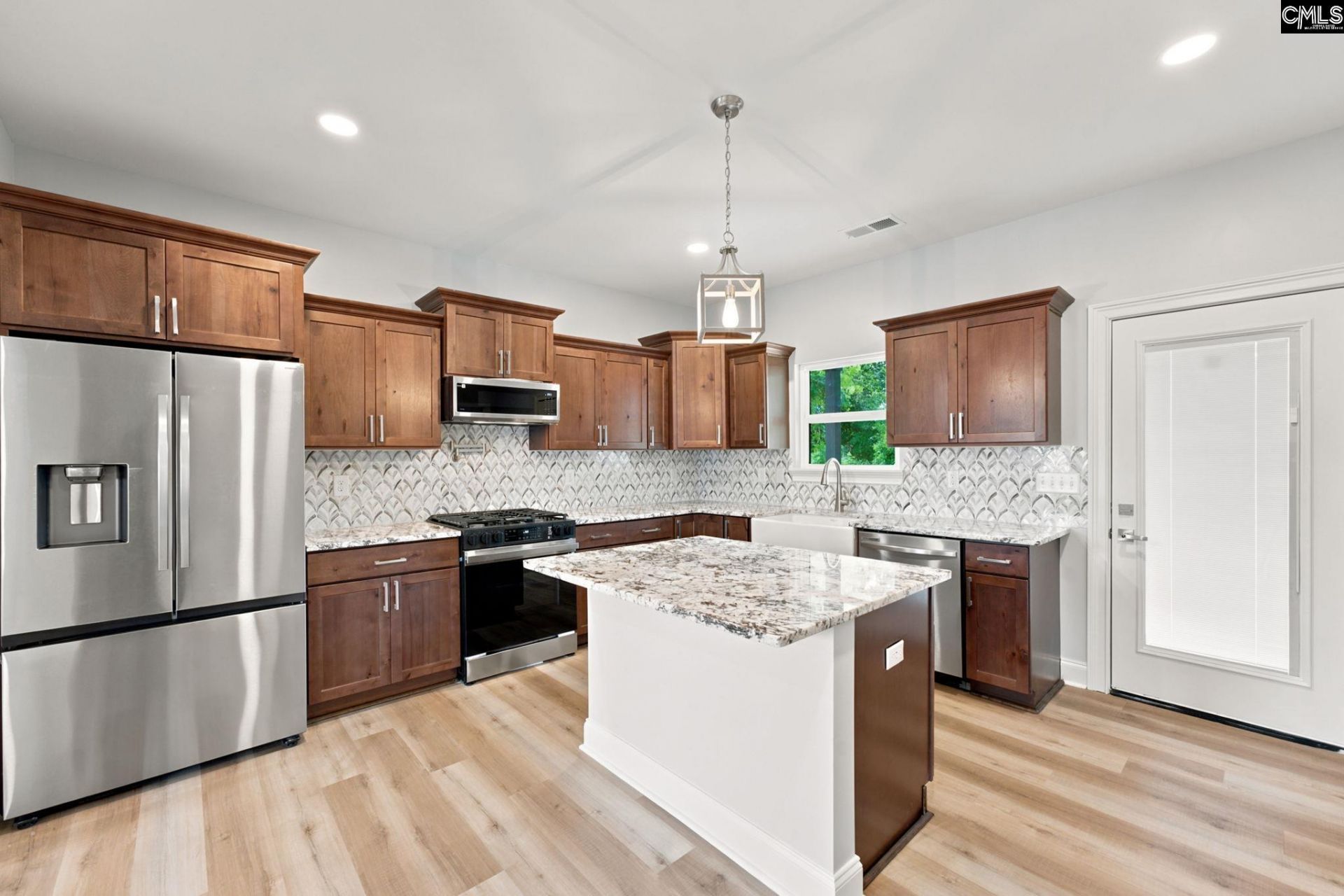 310 Park Lane  Photo 14