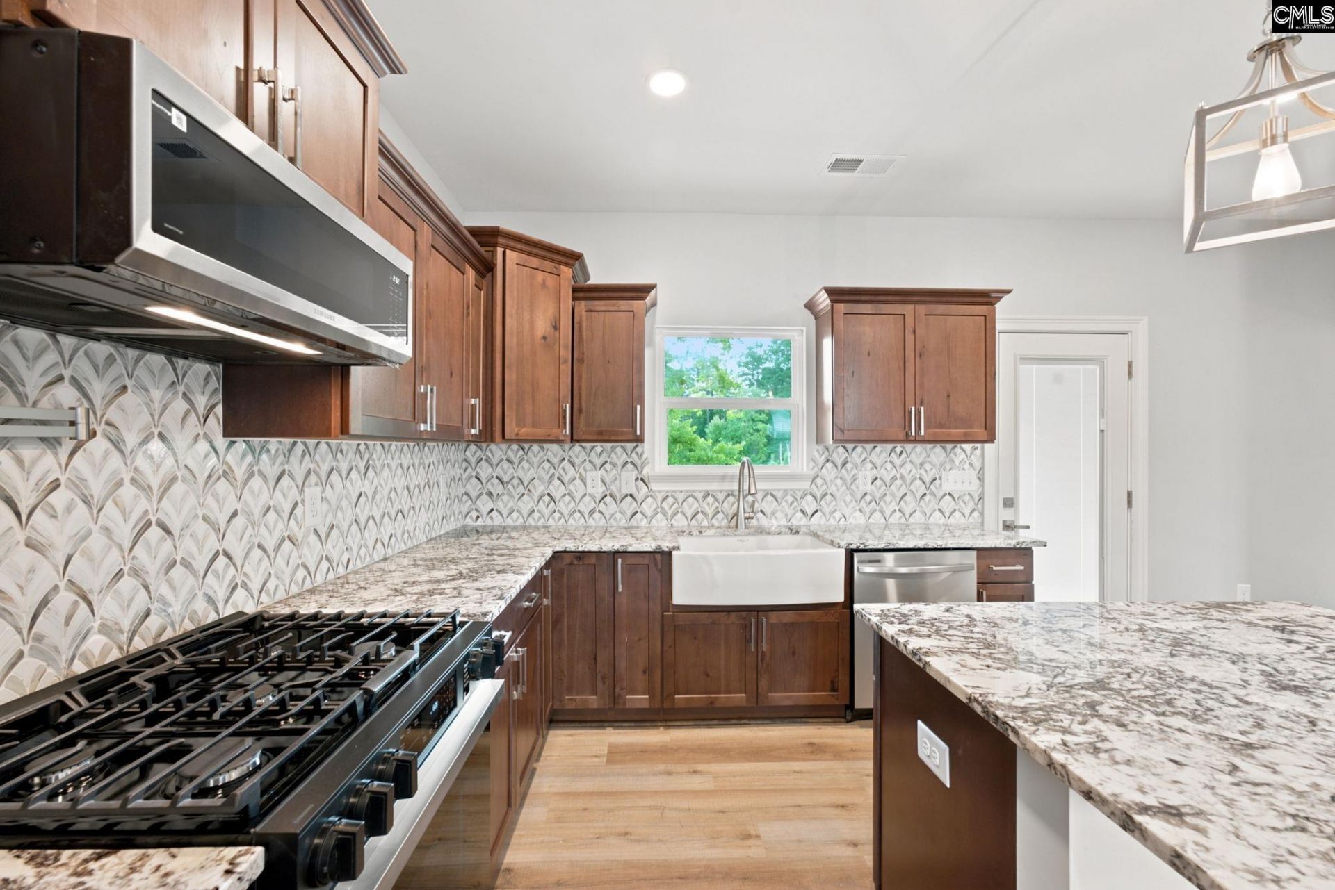 310 Park Lane  Photo 16