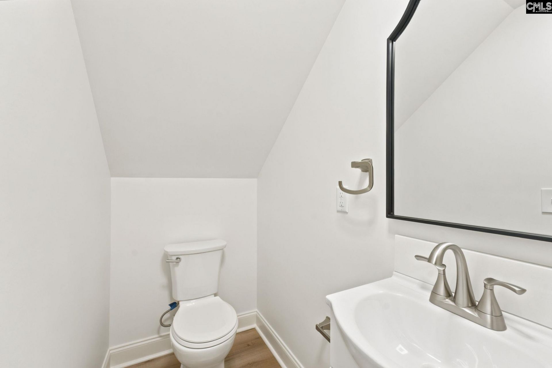 310 Park Lane  Photo 19