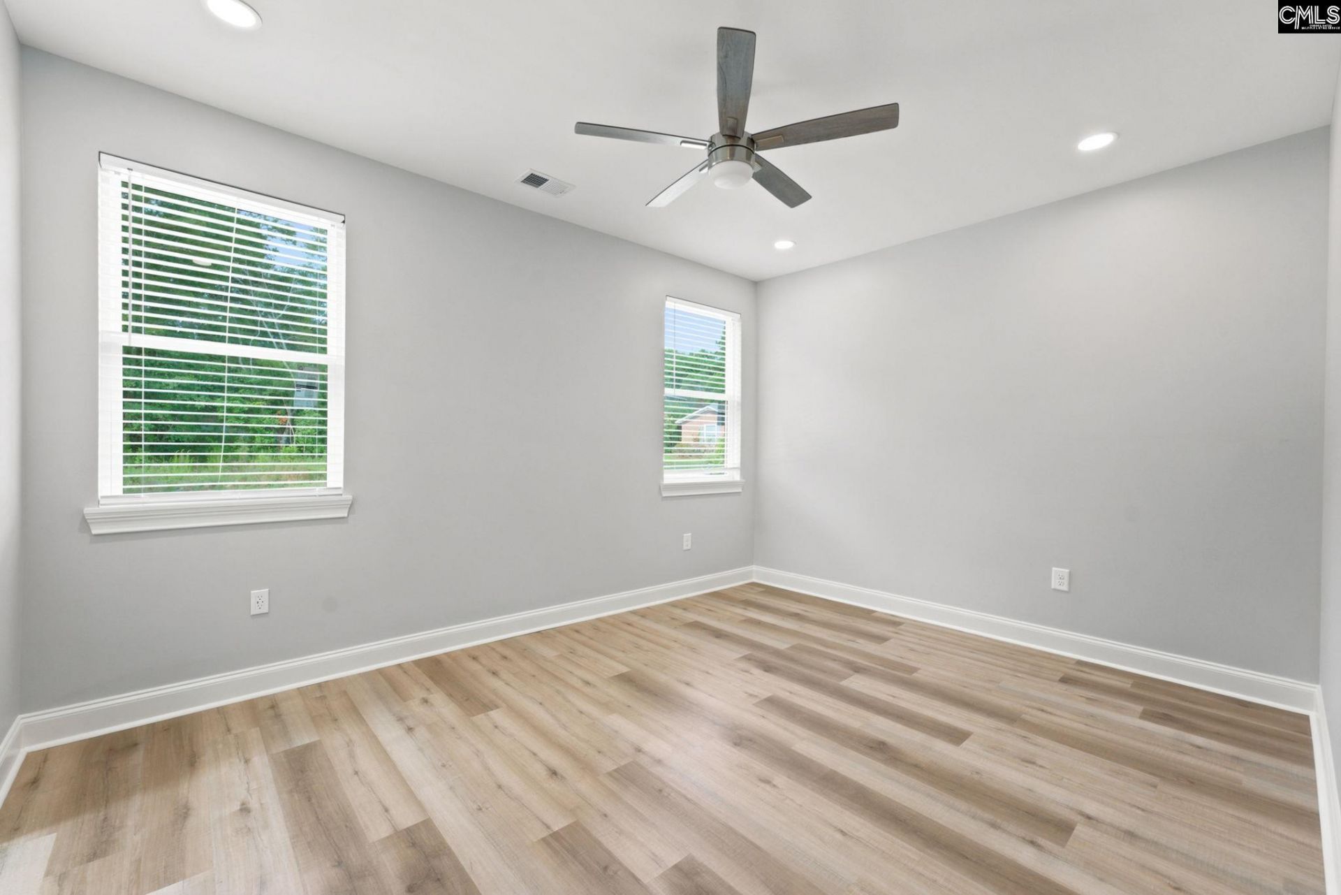 310 Park Lane  Photo 21