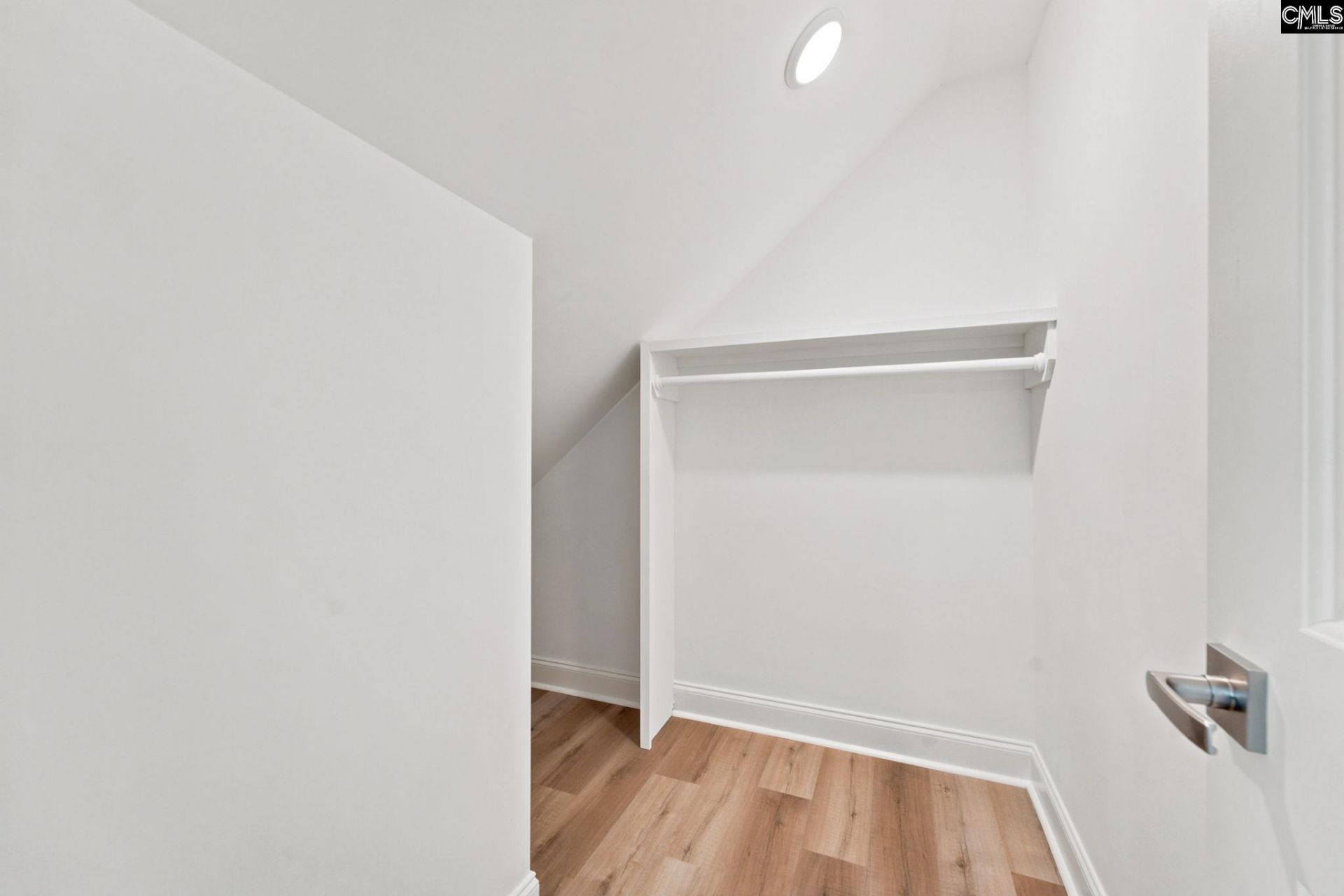 310 Park Lane  Photo 37