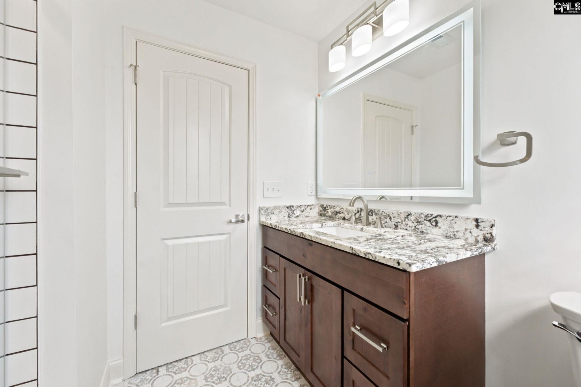 310 Park Lane  Photo 39