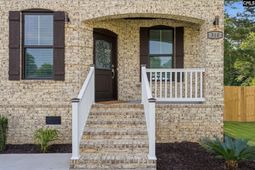 310 Park Lane  photo 4