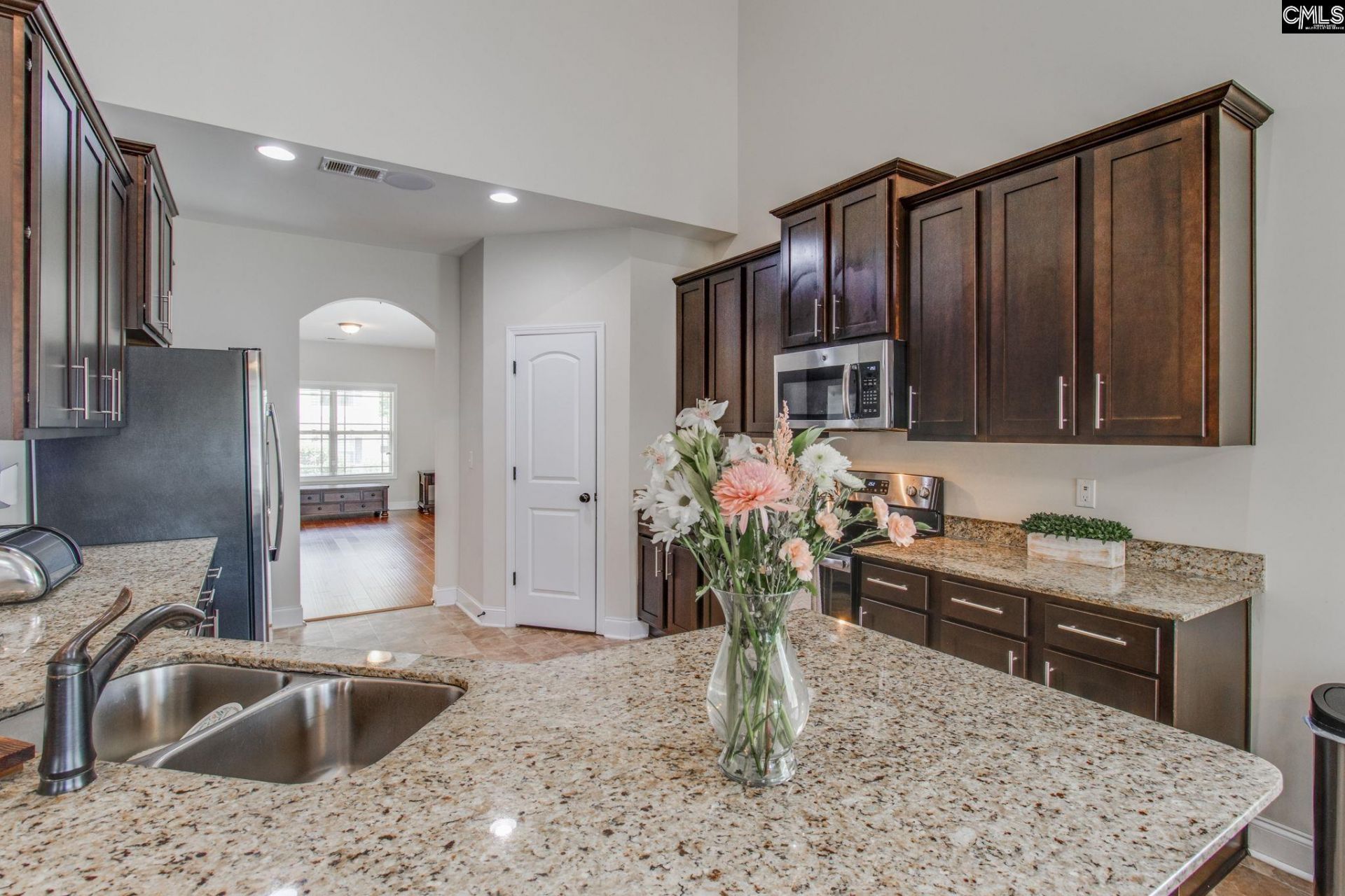 353 Glen Dornoch Way  Photo 7