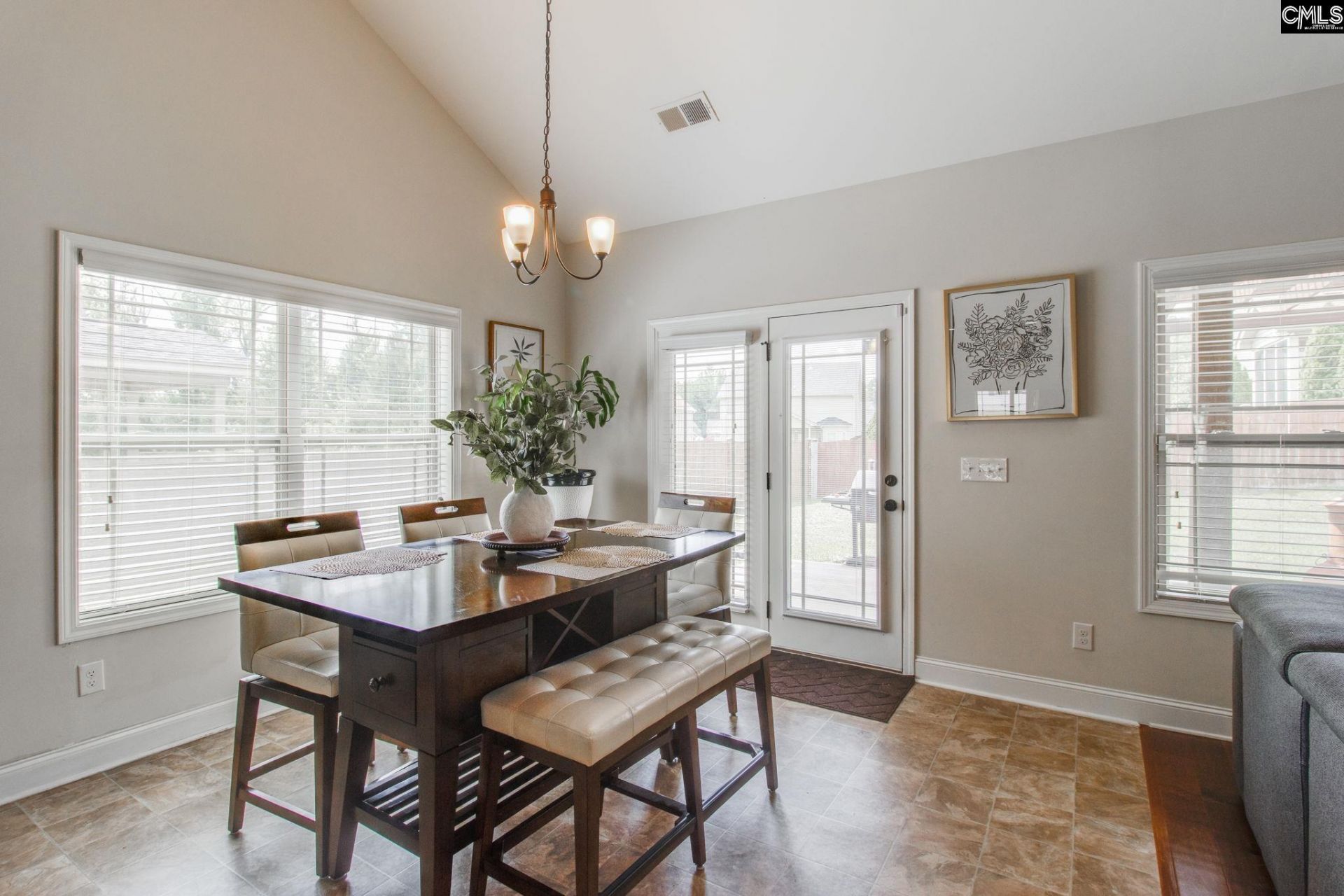 353 Glen Dornoch Way  Photo 8
