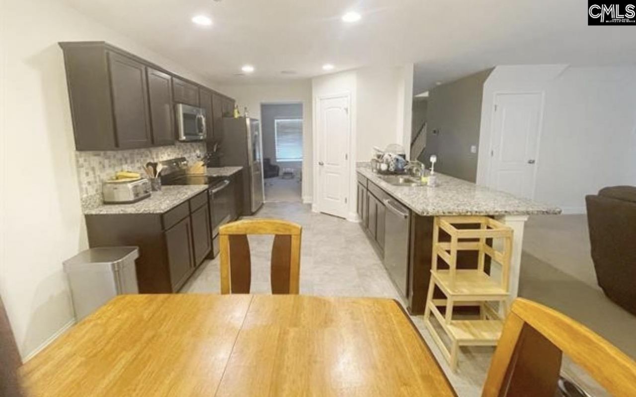 408 Blue Garden Way Photo 12