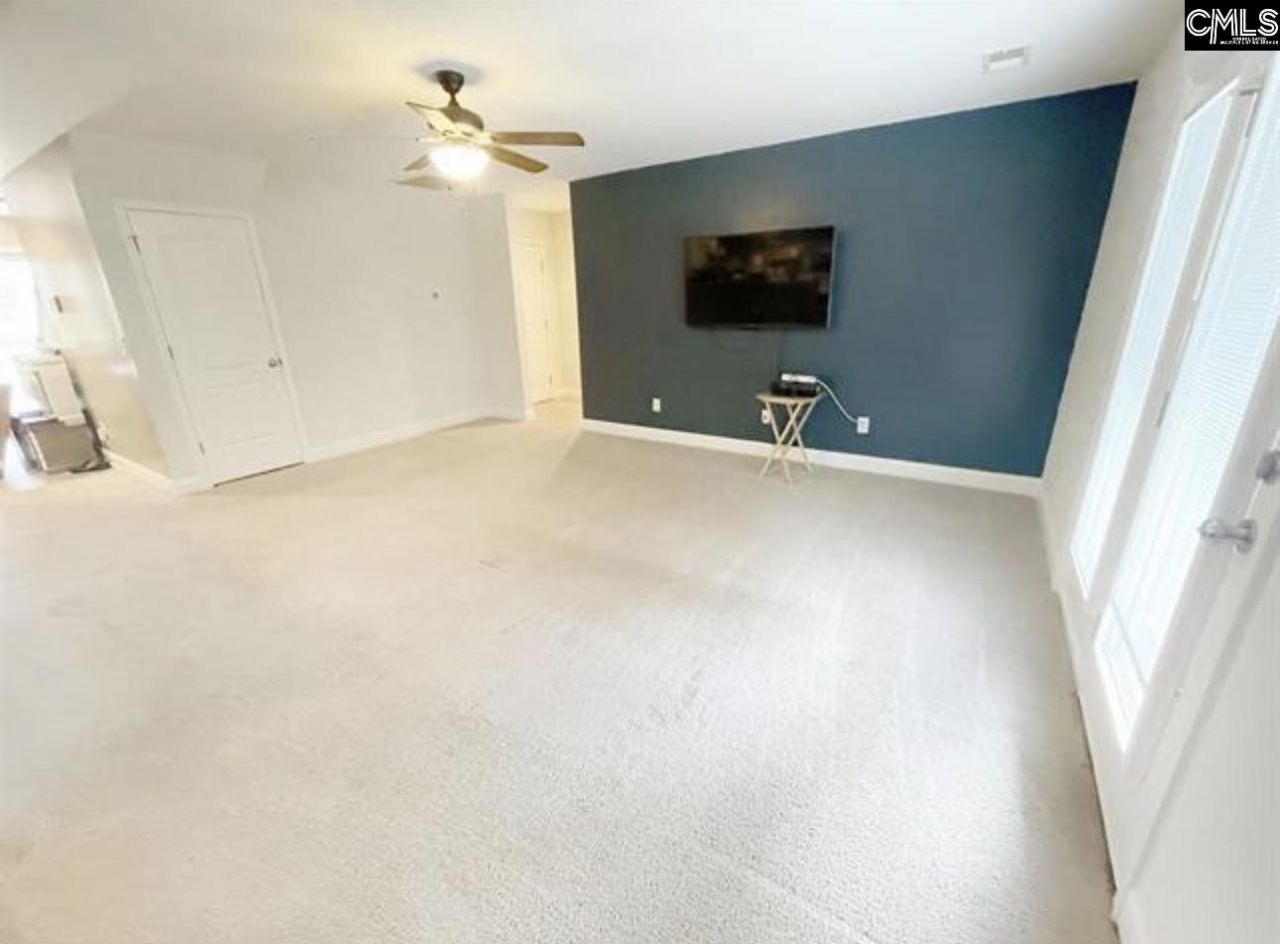 408 Blue Garden Way  Photo 9