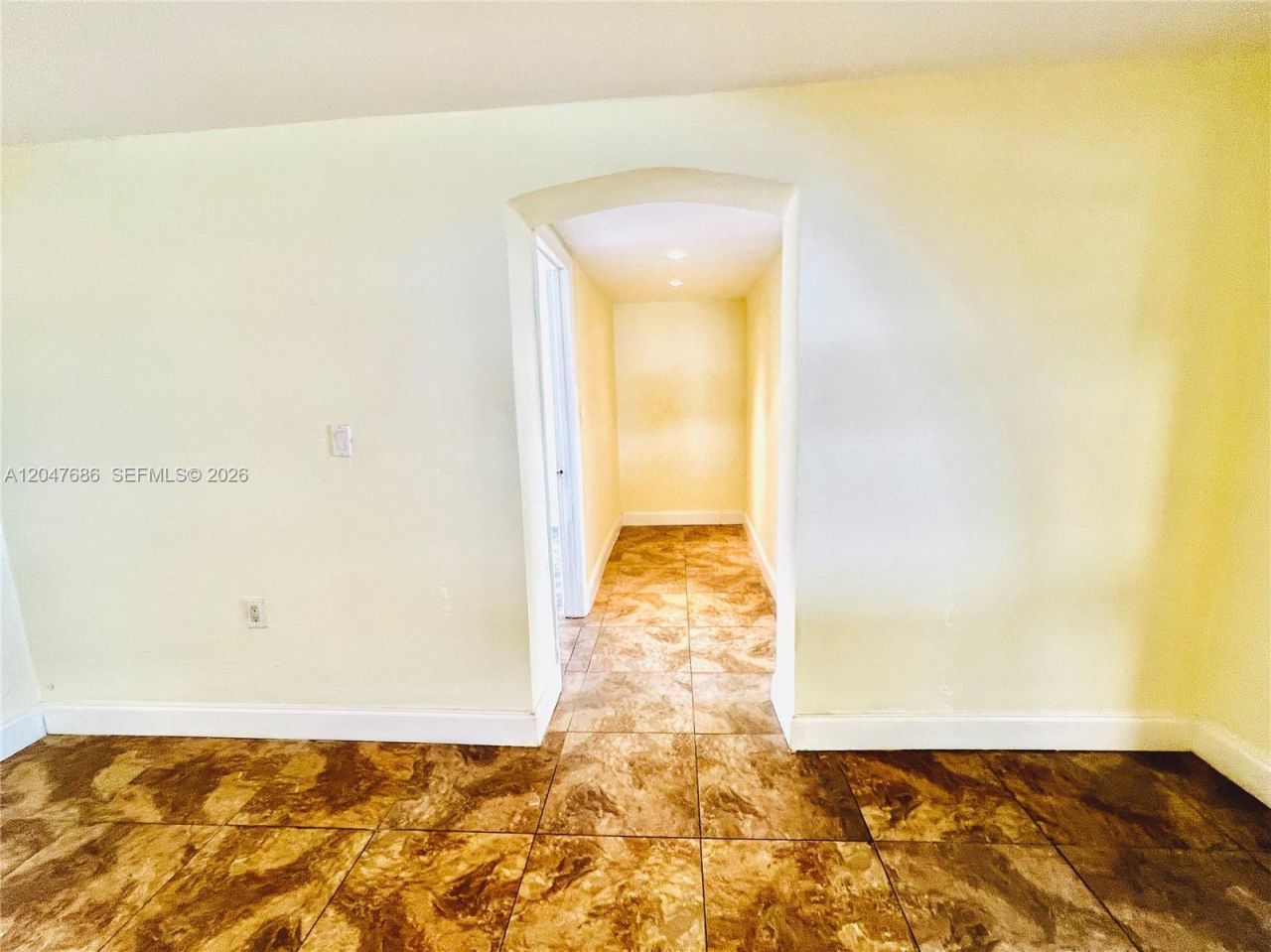 410 Pinecrest Dr , Unit 1, Miami Springs, FL 33166 Photo